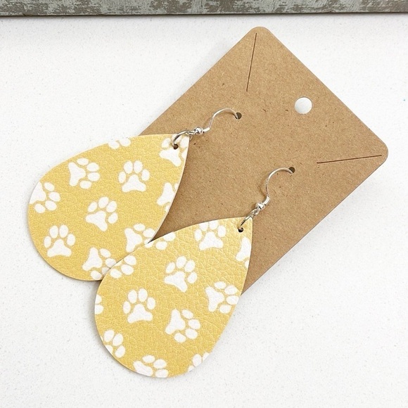 Paw print teardrop hand made earrings - Picture 1 of 2